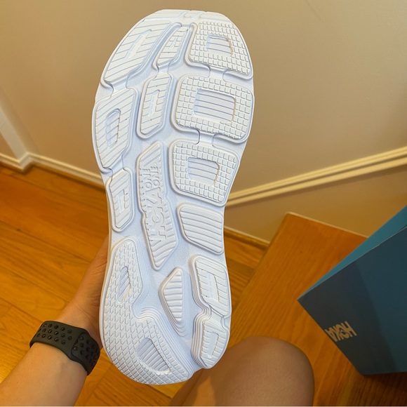 NWT Hoka Bondi 7 All White Hoka One One - Picture 6 of 15